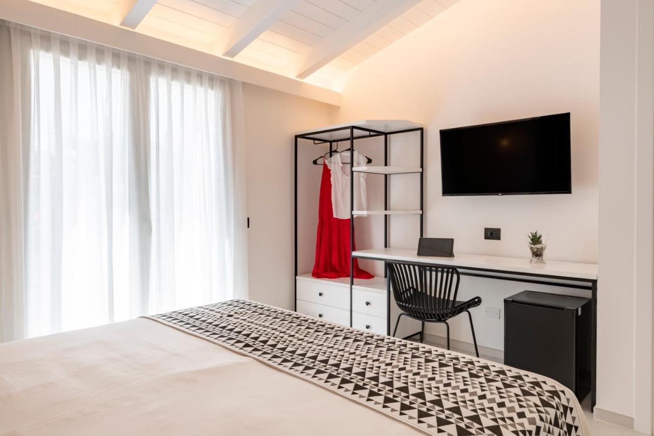 Tortolì Cara A Bentu - Charming Rooms מראה חיצוני תמונה